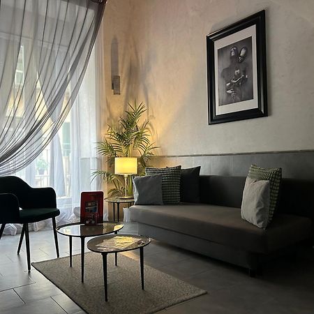 A Un Passo Dal Castello Maschio Angioino Appartment Napoli Dış mekan fotoğraf